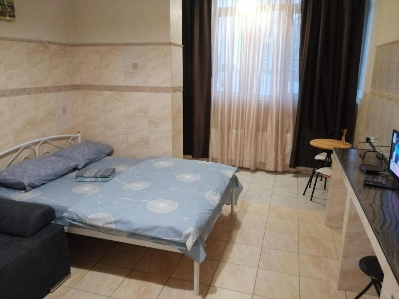 Квартира По Улице Коновальца, 36-Э Kiev Luaran gambar